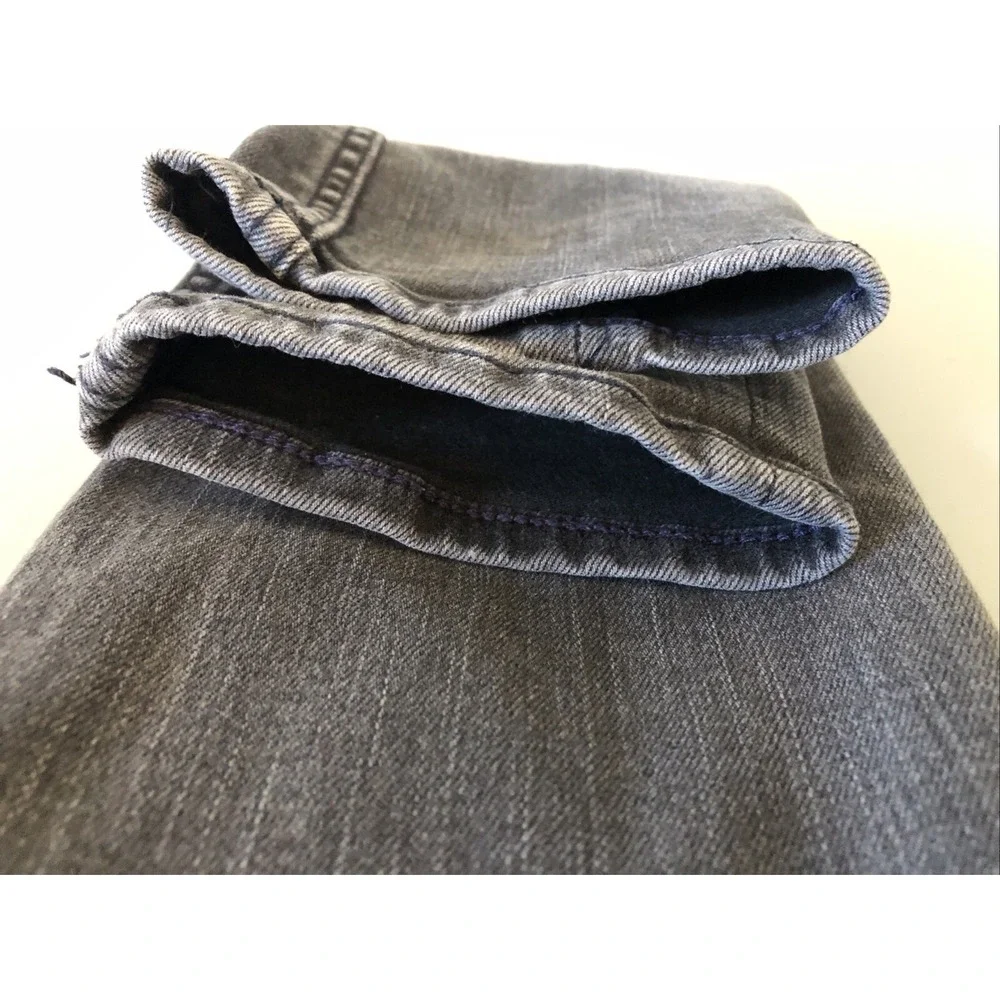 Vigoss Jeans Women's Size 25x27 Denim Black The Thompson Tomboy Distressed 26x27
